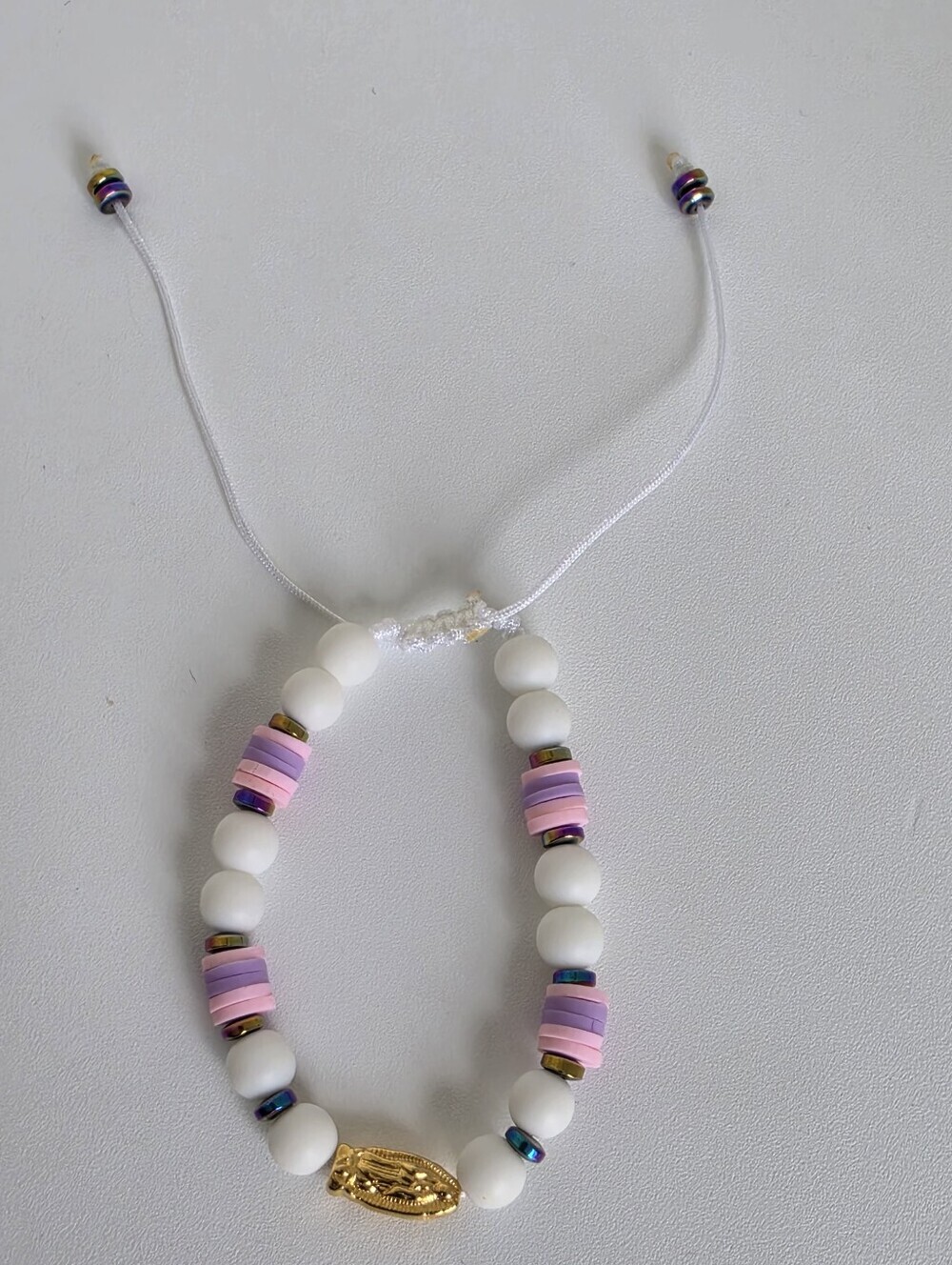 Handmade Adjustable Our Lady of Guadalupe Bracelet White Pink Lilac Beads - Picture 3 of 4